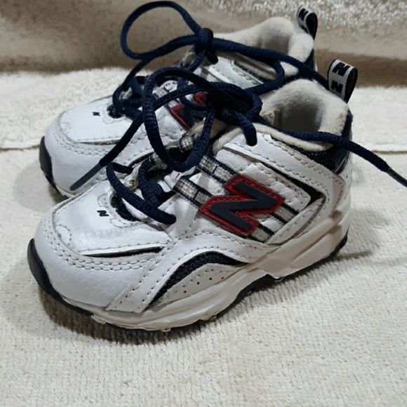 New Balance toddler sz 3 - Picture 2 of 4